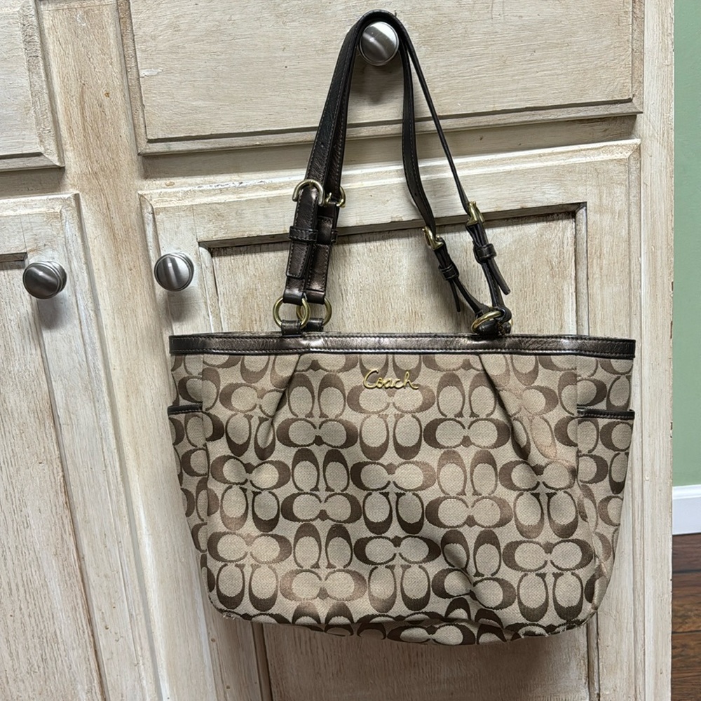 Coach purse